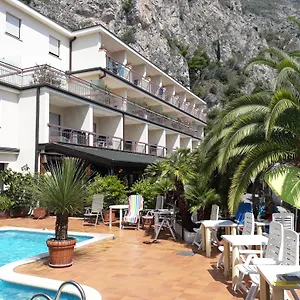 https://europa-hotel.it-lombardy.com