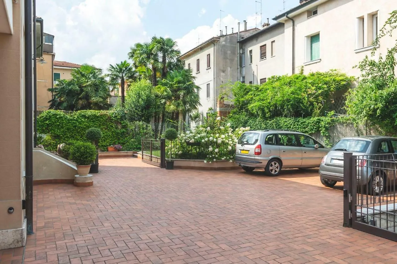 Juliet House Otel Verona Konukevi