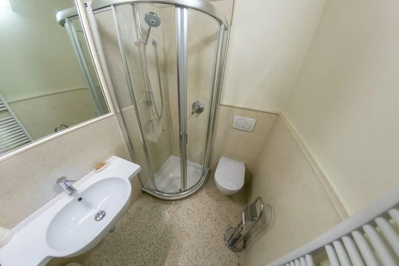 Juliet House Otel Verona 2*,